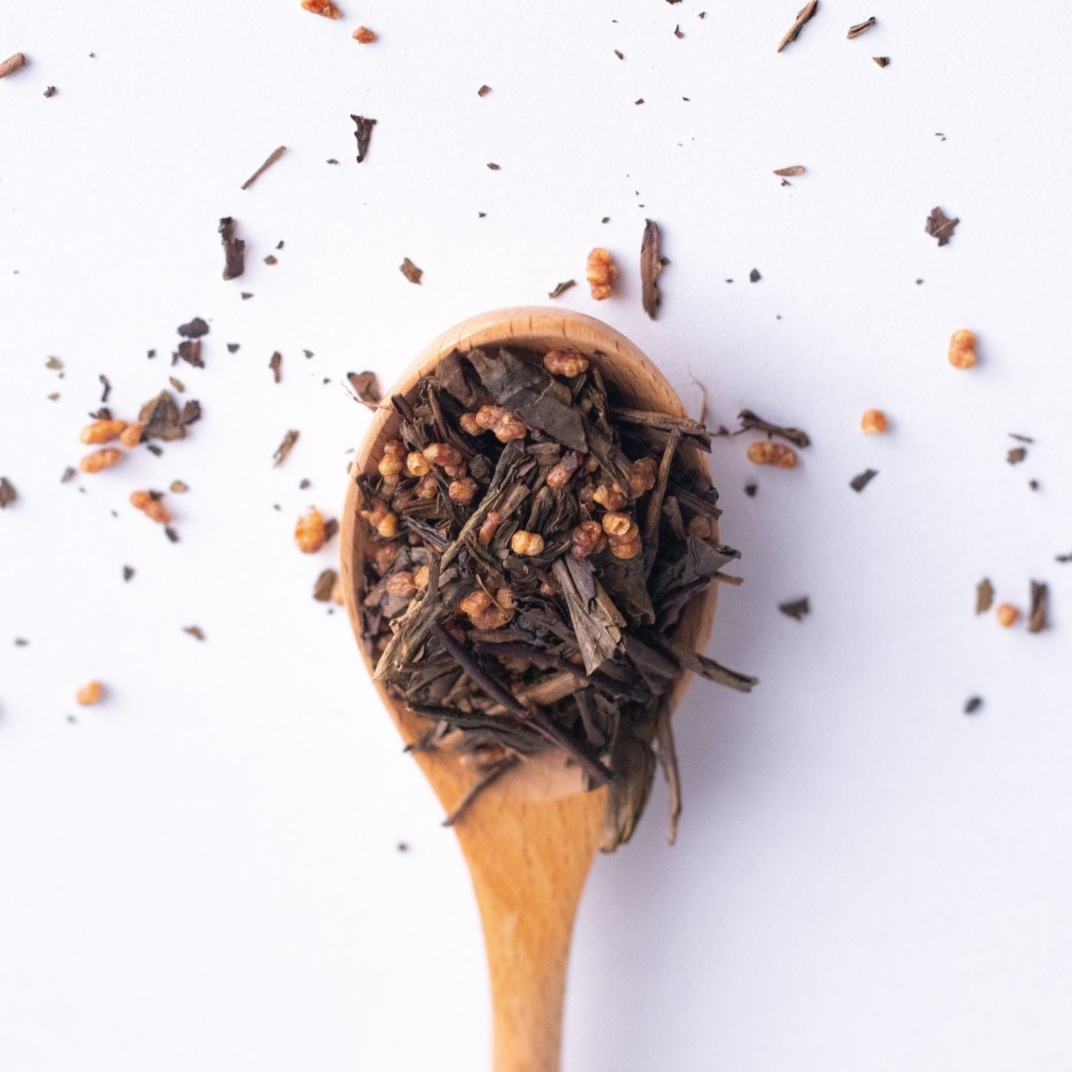 High-quality Genmaicha green tea with roasted brown rice, a comforting blend perfect for relaxation and wellness